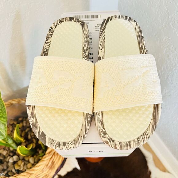 APL Women's Big Logo TechLoom Slide Sandals, Vegan, Silver Marble, Size 7‎ NWT - Picture 4 of 17